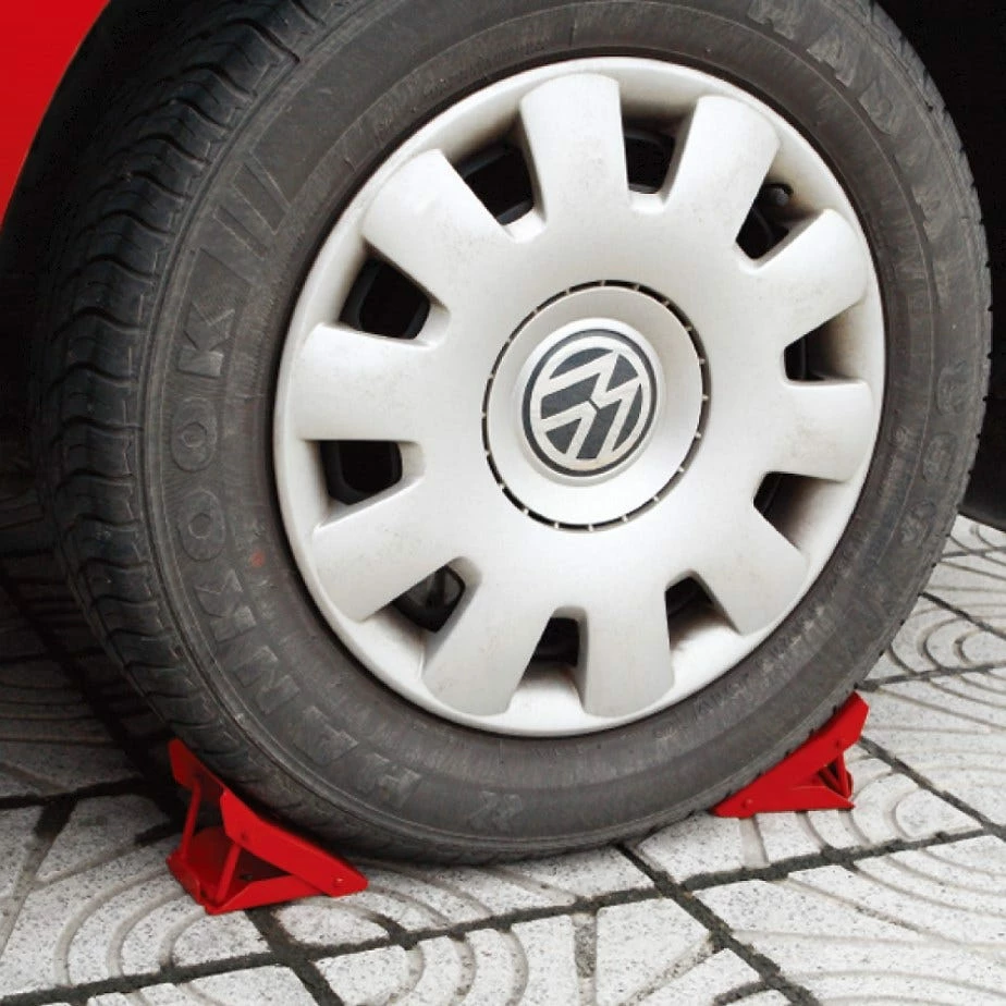 Big Red Wheel Chocks, 2 Piece Set - TD3553 - Jack Stands 2 Big Red Wheel Chocks, 2 Piece Set - TD3553 - Jack Stands - Image 2